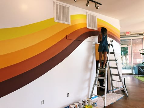 70s Inspired Wall Paint, 70s Wall Mural Diy, 70s Mural Art, Racing Stripes On Wall, 70s Wall Stripes, 70s Lines On Wall, 70s Stripe Wall Mural, Retro Lines On Wall, 70s Wall Stripes Paint Ideas