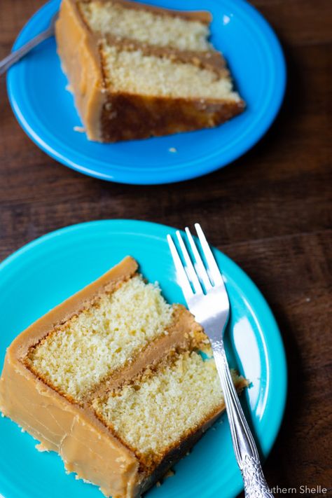 Edna Lewis Recipes, Forage Recipes, Caramel Cakes, Edna Lewis, Southern Caramel Cake, Caramel Icing, Southern Desserts, Southern Food, Caramel Cake