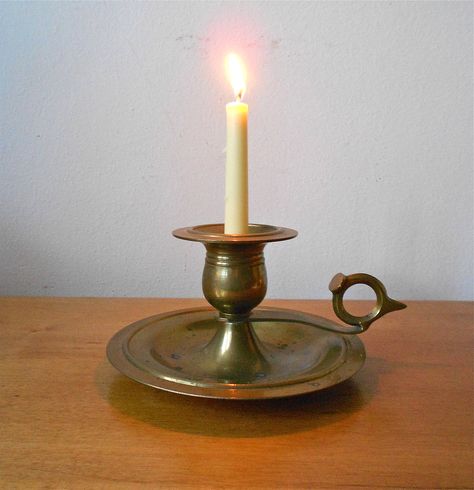 Bridesmaids hold candles Hand Held Candle Holder, Old Candle Holder, Candle Photography Dark, Victorian Candle, Medieval Home Decor, Glass Taper Candle Holders, Holding Candle, Candle Fire, Vintage Candle Holder