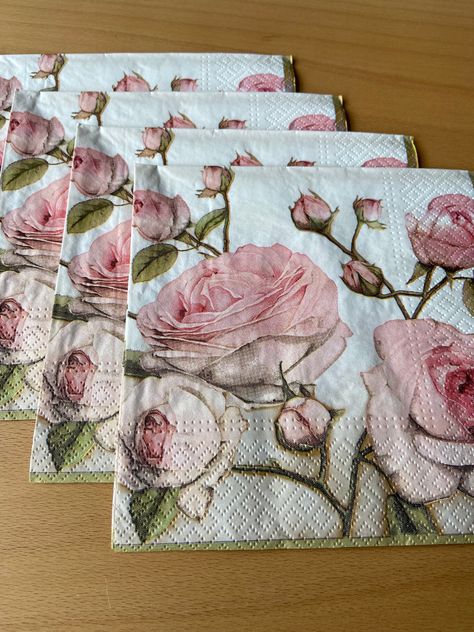 "Ready to Ship! \"Pink roses\" Set of 4 Decoupage Napkins are perfect for paper arts and crafts of many kinds: collage, decoupage on glass, wood, candle, scrap booking, mixed media and altered art. An excellent complement for the dining table and special events. The napkin is a dinner size, measuring 33x33 cm (13x13 inches) unfolded and  16,5x16,5 cm (6,5x6,5 inches) Made in EU on 3-ply paper. Have a nice day!" Paper Arts And Crafts, Decoupage On Glass, Decoupage Candles, Collage Decoupage, Art Altéré, Napkins For Decoupage, Decoupage Glass, Art Deco Bar, Napkin Decoupage