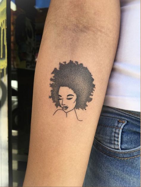 Tiny Tattoos For Women, Dark Complexion, Art Tattoos, Tattoos Ideas, Tattoo Inspo, Tattoo Idea, Line Art Drawings, Tiny Tattoos, Cute Tattoos