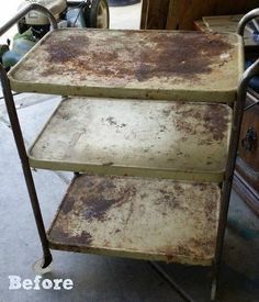 "I went to a garage sale and stumbled upon this cart for only $2.00!" See her gorgeous kitchen idea! Metal Cart, Diy Bar Cart, Garage Sale Finds, Flea Market Flip, Bar Cart Decor, Diy Bar, Refurbished Furniture, Flipping Furniture, Redo Furniture