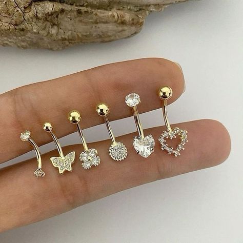 Navle Piercing, Belly Button Piercing Cute, Cute Belly Rings, Bellybutton Piercings, Belly Button Piercing Jewelry, Belly Piercing Jewelry, Belly Piercing Ring, Cool Ear Piercings, Pretty Ear Piercings