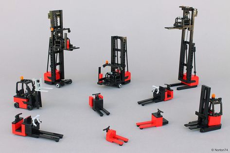 Warehouse Life | forklift and pallet truck full range | Flickr Lego Factory, Lego Hacks, Lego Poster, Lego Truck, Construction Lego, Lego Custom Minifigures, Lego Modular, Lego Store, Lego Creative