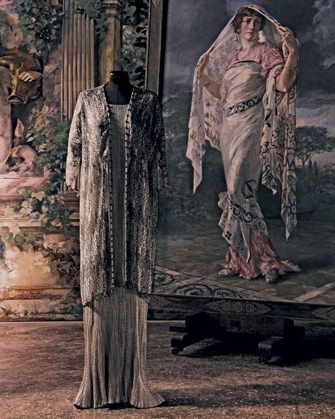 ‘The Art and Life of Luisa Casati, from the Belle Epoque to the Roaring Twenties’ at Palazzo Fortuny, Venice – Alain.R.Truong Delphos Dress, Archive Museum, Marchesa Casati, Luisa Casati, Fortuny Pleats, Cesare Borgia, Fortuny Fabric, Mariano Fortuny, Giovanni Boldini