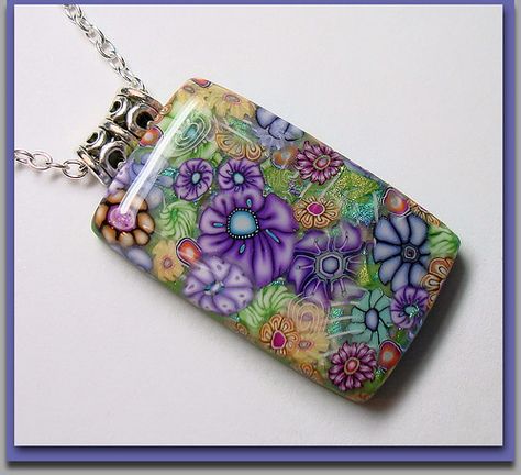 Fimo, Fimo Art, Different Types Of Flowers, Thick Coat, Unique Flower, Polymer Jewelry, Clay Jewelry Diy, Polymer Clay Pendant, Polymer Clay Tutorial