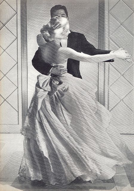 Ball Dance, Ball Room, Vogue Dress, Shall We Dance, Fred Astaire, Vintage Gowns, Artistic Inspiration, Couple Dancing, Pretty Clothes