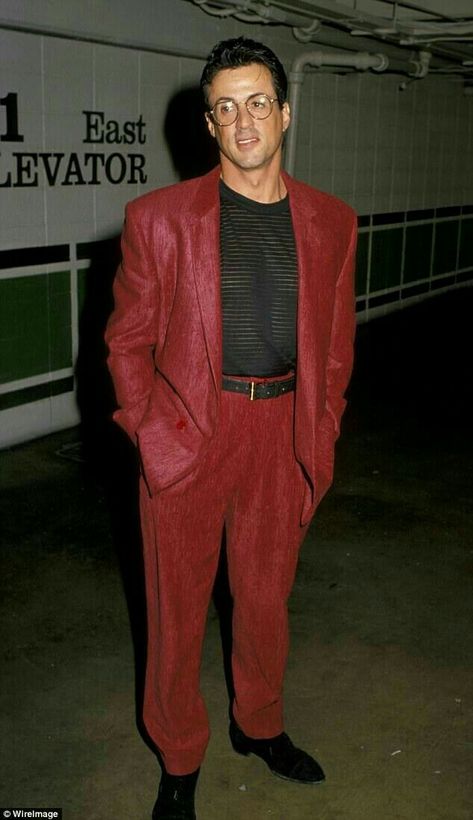 Hollywood Male Actors, Red Clothes, 80 Fashion, Eccentric Style, 80s Men, Fashion 80s, Best Dressed Man, Rocky Balboa, Sylvester Stallone