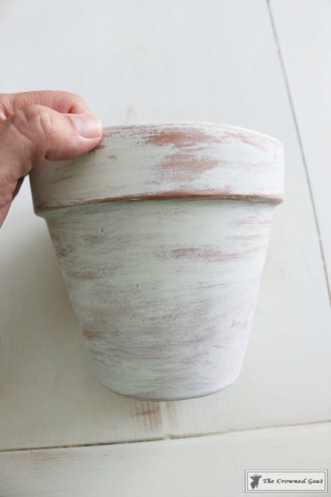 White Washing Terra Cotta Pots with Chalk Paint - The Crowned Goat White Wash Terra Cotta Pots, Teracotta Pots, Paint Garden Pots, Diy Terra Cotta Pots, How To Whitewash, White Washing, Terra Cotta Pots, Painted Clay Pots, French Country Garden