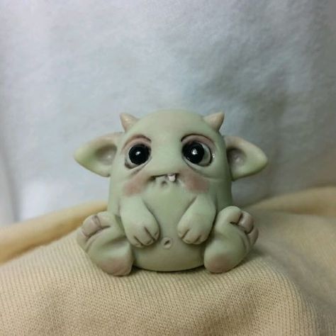 ooak-polymer-clay-BABY-MONSTER-doll-AllieBeanDolls Modeling Clay Monsters, Fimo, Polymer Clay Monsters Cute, Clay Monster Ideas, Creepy Polymer Clay Ideas, Air Dry Clay Monsters, Cute Clay Creatures, Clay Monsters Cute, Pottery Monsters