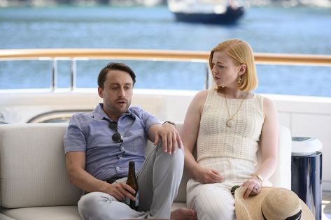 Siobhan Roy Style, Succession Outfits, Shiv Roy, Brown Hiking Boots, Sarah Snook, Ted Baker Dress, Pilot Episode, Family Reading, Rich Family