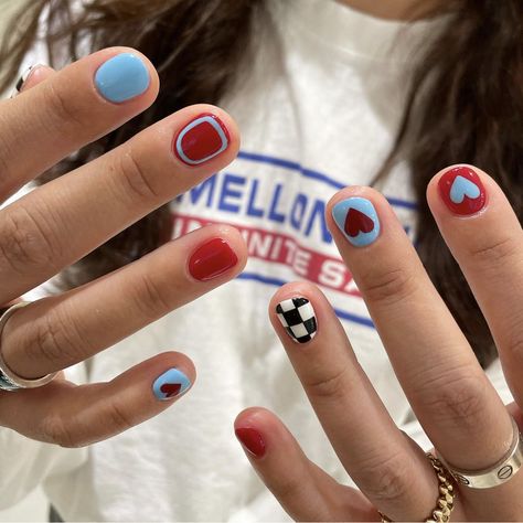 Blue And Red Aesthetic, Aesthetic Nail Design, Aesthetic Nail, Hello Nails, Hippie Nails, Hard Nails, Get Nails, Minimalist Nails, Fire Nails