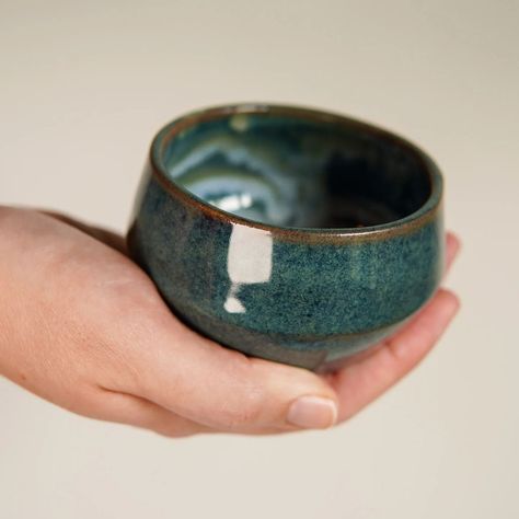 Geometric little blue bowl with fun, drippy glaze on the inside 💙 Blue Bowl, Mug Cup, Glaze, Rice, Bowl, Ceramics, On Instagram, Blue, Quick Saves