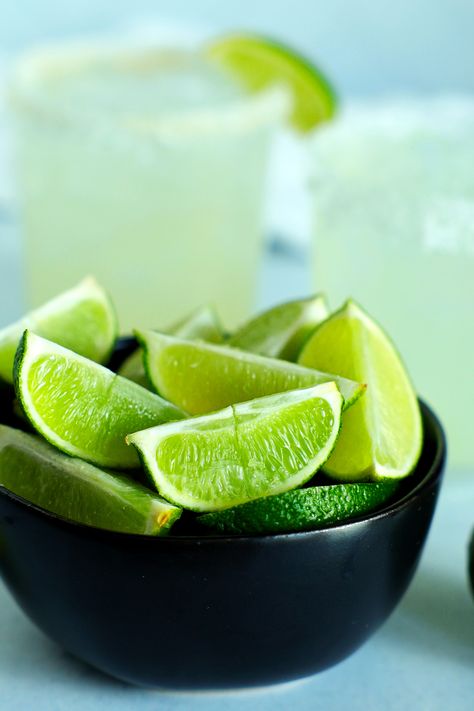 Lime Wedge, Limes, Lemon Lime, A Drink, A Bowl, Delicious Food, Party Food, Food Ideas, Salt