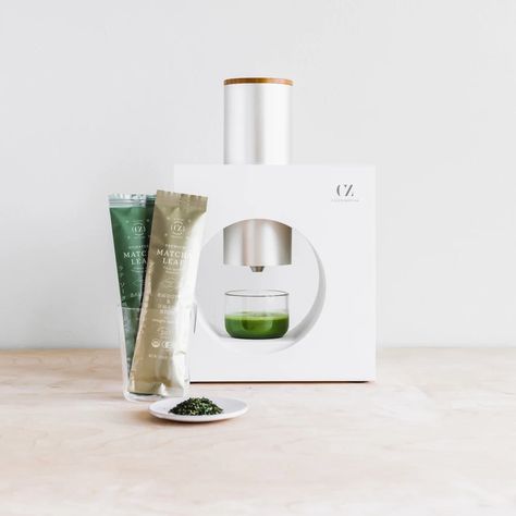 For the Matcha-Lover: Cuzen Matcha Matcha Maker Starter Kit Matcha Leaf, Best Matcha, The Matcha, Matcha Drink, Matcha Recipe, Furoshiki Wrapping, Brian Johnson, Organic Matcha, Expensive Gifts