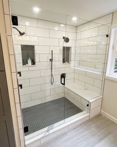 Bathroom Remodel Double Shower Head, Farmhouse Walkin Showers, Farmhouse Master Bath Shower Ideas, Tile Shower Farmhouse, Modern Farmhouse Shower Ideas, Glass Door Shower Ideas, Bathroom Shower Ideas Walk In, Tile Showers Walk In, Walkin Shower Ideas Master Suite