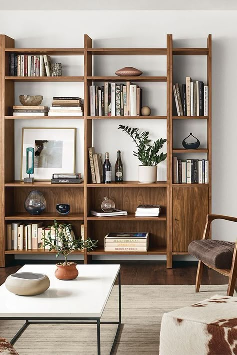 Modern Wall Units, Small Living Room Furniture, Furnitur Ruang Keluarga, Living Room Wall Units, Bookshelves In Living Room, Modern Bookcase, Room Shelves, Living Room Bookcase, Modern Shelving