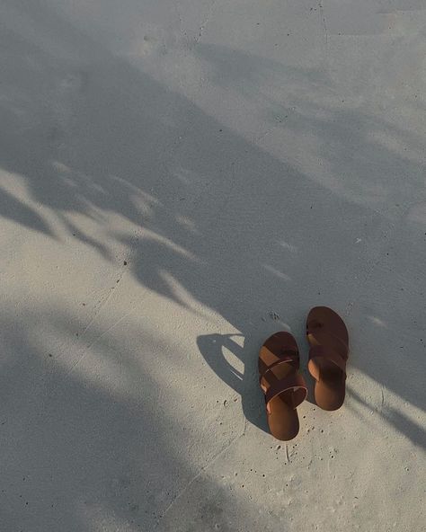 white sand | sandals on beach Sandals Aesthetic, Brown Sand, Aesthetic Dark, On Beach, Tory Burch Miller, Tory Burch Miller Sandal, Beach Aesthetic, White Sand, Dark Aesthetic