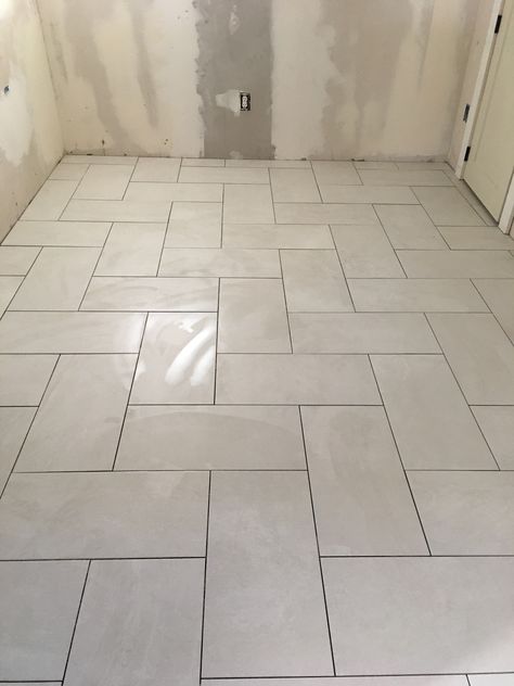 Rectangular Tile Patterns Floor, Bathroom Floor Tile Patterns Layout, Rectangle Tile Patterns Floor, 24x12 Tile Pattern, Flor Tiles Design, 12x24 Floor Tile Patterns, Large Herringbone Tile Floor, 12x24 Tile Patterns, Floor Tile Patterns Layout