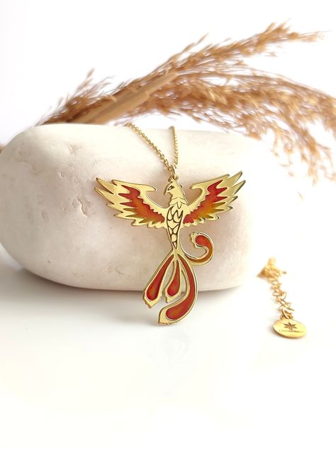 Phoenix Jewelry Necklaces, The Phoenix Bird, Triquetra Necklace, Greek Mythology Jewelry, Mythology Jewelry, Phoenix Jewelry, Dope Jewelry Accessories, Fantasy Necklace, Phoenix Necklace