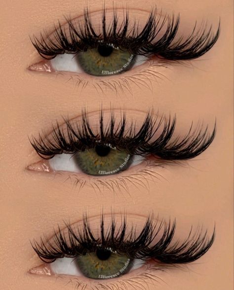 Lashes For Cat Eye, Fairy Lashes Extensions, Manga Cat Eye Lashes, Cat Eyes Extension, Cat Eye Lashes On Almond Eyes, Wet Lash Cat Eye, Wispy Hybrid Lashes Cat Eye, Whisky Cat Eye Lashes, Best Eyelash Extensions For Eye Shape