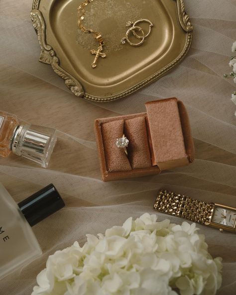 the bridal flat lay. This was styled by me using trinkets and things from my friend’s home @nataliemccutch and from her wedding last year! She also let me use her cute little home for it as well!!🥰 This was so much fun to play around with and practice for when it’s part of a real wedding one day👀🤍 Anyways - enjoy!! I know I will! #bridalflatlay #flatlay #wedding #bridal #photographer #photography #weddingphotography #elopementphotography #bride #2024bride #2024brides #california #sacram... Wedding Accessories For Bride, Bridal Flats, Wedding Flats, Elopement Photography, Little Houses, Wedding Inspo, Wedding Accessories, Real Weddings, Wedding Photography