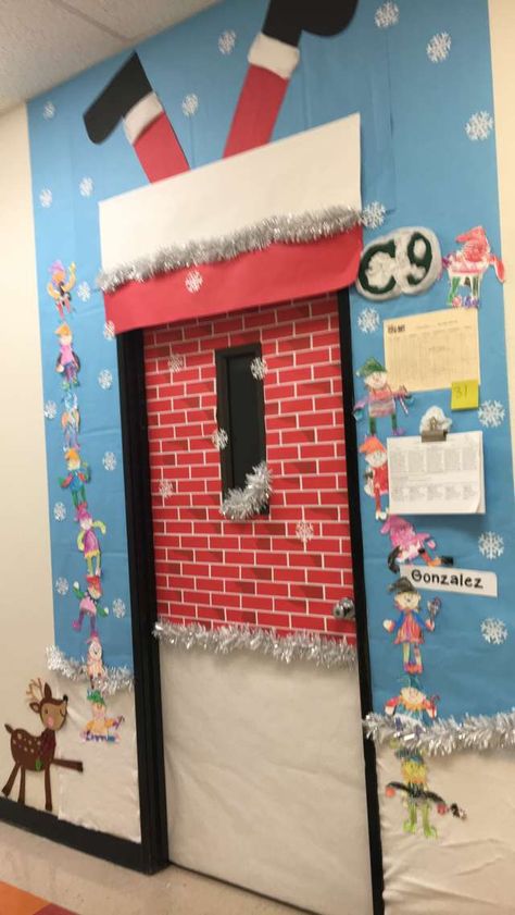 Holiday Classroom Door Decorations, Holiday Classroom Doors, Christmas Hallway, Door Decorations Classroom Christmas, Holiday Door Decorations, Classroom Christmas Decorations, Christmas Contests, Christmas Door Decorating Contest, Christmas Classroom Door