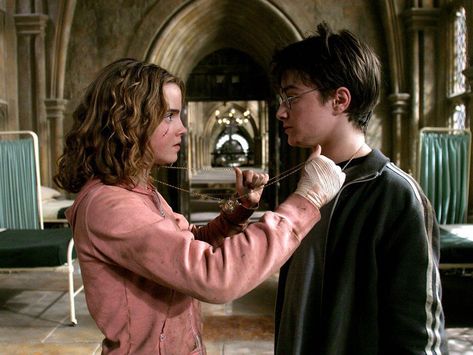 Ron Weasley Hermione Granger, Ron Hermione, Harry And Hermione, Harry Potter Hermione Granger, Harry Potter Ron, The Prisoner Of Azkaban, Ron And Hermione, Prisoner Of Azkaban, Harry James Potter