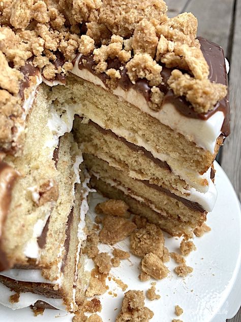 S’mores Layer Cake – Sweet Baked Life Smores Layer Cake, Smore Cake, Graham Cracker Crumble, Graham Cake, Cracker Cake, Graham Cracker Cake, Easy Vanilla Cake, Marshmallow Buttercream, Sweet Milk