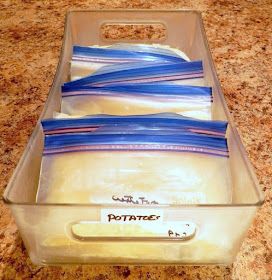 The Iowa Housewife: Freezer Mashed Potatoes Russet Potato Recipes Freezer, Freezer Potatoes, Freezer Mashed Potatoes, Freezing Mashed Potatoes, Frozen Mashed Potatoes, Cream Cheese Potatoes, Steamed Potatoes, Homemade Mashed Potatoes, Freezable Meals