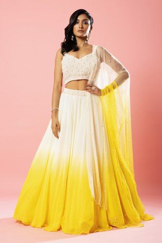 Haldi Ceremony Outfit For Bride, Yellow Lehenga For Haldi, Haldi Outfits For Bride, Haldi Dress For Bride, Haldi Outfit For Bride, Bride Haldi, Organza Frocks, Pearls Embroidery, Haldi Ceremony Outfit