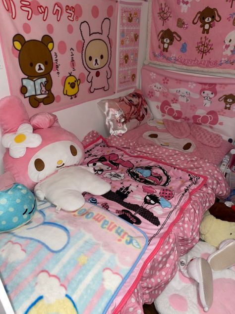 Aliexpress Hello Kitty Finds, Hikikomori Room, Jojifuku Room, Harajuku Room, Kawaiicore Room, Hello Kitty To Issho, Sanrio Bedroom, Kawaii Rooms, Sanrio Room