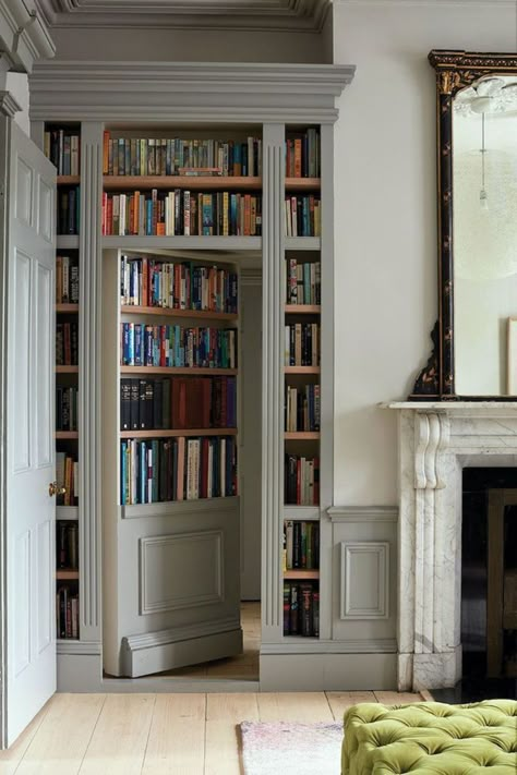 Secret Study Room, Dream House Victorian, Victorian Back Door, Hidden Door Library, Secret House Ideas, Victorian Snug, Victorian Bookshelves, Victorian Office Aesthetic, Cool Architecture House