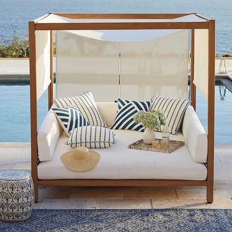 Outdoor Day Bed, Daybed Outdoor, Daybed Canopy, Pool Cabana, Daybed Covers, Outdoor Beds, Outdoor Daybed, Day Bed, Outdoor Living Room