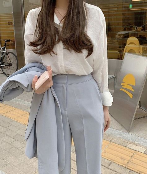 #korean #koreanoutfit #officeoutfit #outfit #outfitideas Doctor Outfits Aesthetic, Formal Doctor Outfit, Doctor Style Outfits Women, Doctor Aesthetic Outfit, Doctors Outfit Women, Doctor Outfit Women Work Wear, Outfits For Doctors, Outfit For Doctors, Doctor Style Outfits