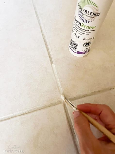 Dirty grout lines getting you down? The best way I've found to restore old grout to its former glory! Bleach Grout Lines, Painting Tile Grout Lines, How To Paint Grout Lines, Paint Grout Lines, Painting Grout Lines, Grout Refresh, Regrouting Tile, Polyblend Grout Renew, Kitchen Counter Tile