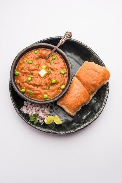 Mumbai style pav bhaji is a fast food di... | Premium Photo #Freepik #photo #food #restaurant #vegetables #india Vegetable Mash, Brazilian Snacks, Mix Vegetable, Soft Bread, Honey Cookies, Pav Bhaji, Probiotic Foods, Indian Street, Bread Roll