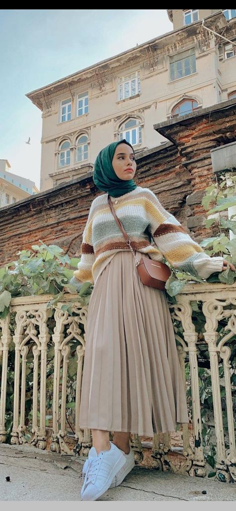 Modest Muslim Fashion, Muslim Girl Outfits, Modest Outfits Muslim, Modest Winter Outfits, Muslim Outfit, Outfits Muslim, Modest Girly Outfits, Morocco Marrakech, Marrakech Travel