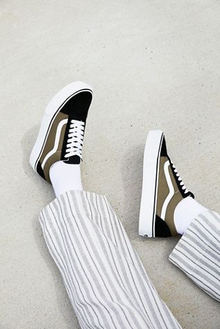 Old Skool Platform Sneaker by Vans at Free People Trendy Womens Sneakers, Vans Fashion, Old Skool Platform, Black And White Vans, Classic Vans, Vans Style, White Vans, Free People Clothing, Cheap Bags