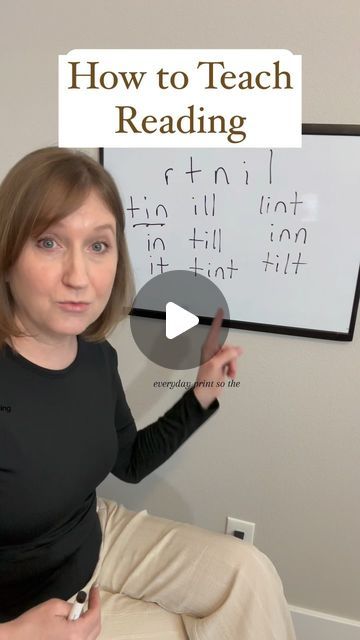 April McMurtrey | Reading/dyslexia Specialist on Instagram: "Teach your child to read using phonics and reading rules so they can decode any word with ease!   #learnreading #aprilmcmurtrey #phonicsfun #phonicsgames #readingrules" Teaching To Read Preschool, How To Make Reading Fun, Grade 1 Reading Activities, Teaching Kindergarten Reading, How To Teach English To Kids, How To Teach Kids To Read, Reading For Grade 1, Learning To Read Games, Teach Child To Read