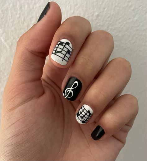 Nails with music note designs🎼💅🎵 Music Nail Art Designs, Rock N Roll Nail Art, Music Note Nail Designs, Music Themed Nails, Nail Designs Music, Band Nails Rock, Nails With Music Notes, Abba Nails, Raider Nails