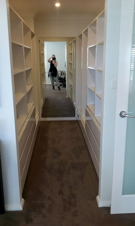 Mirror! Walk In Closet Rectangular, Walk In Wardrobe With Mirror, Small Walk In Closet Mirror, Walk In Closet Ideas Mirror, Walk In Wardrobe Mirror, Basement Walk In Closet, Walk In Closet With Mirror, Walk In Wardrobe Behind Bed, Mirror In Closet