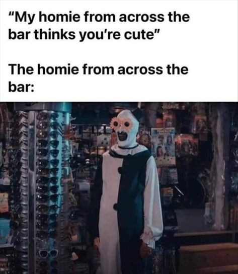 Clown Pics, Dark Funny, Horror Fanatic, Horror Movies Funny, Halloween Memes, Scary Movie Characters, Horror Villains, Horror Movie Icons, Funny Horror