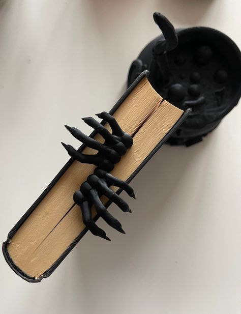 Fimo, 3d Printing Bookmarks, Bookmark 3d Printed, 3d Printed Book Ends, 3d Printed Bookmarks, Fimo Bookmark, Goth Stationary, Unusual Bookmarks, Goth Gift Ideas