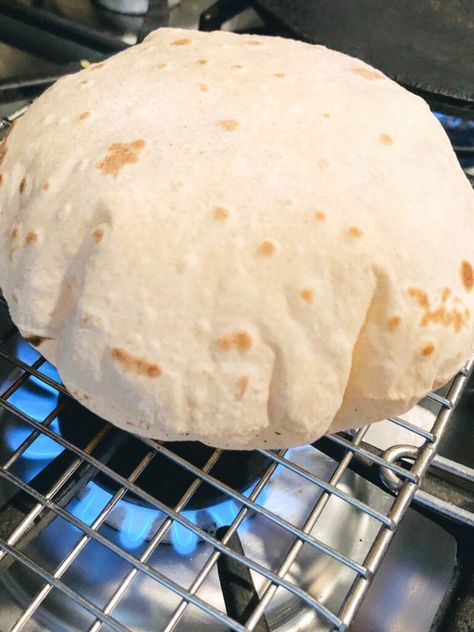 Roti or chapati is an Indian vegan flatbread. Checkout how to make soft roti at home with step by step instructions. Roti Snapchat Story, Roti Snap, Roti Aesthetic, Air Fryer Easy Recipes, Homemade Roti, Roti Making, Soft Roti, Air Fryer Easy, Walking Aesthetic