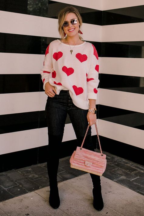 Looking for the perfect casual valentines day outfit idea? You can't go wrong with a cozy heart sweater and black jeans outfit perfect for day dates or a casual dinner date outfit. Uptown with Elly Brown shares cute valentine's day outfit ideas, date night tips and more on the blog. Casual Dinner Date Outfit, Mom Outfits Winter, Cute Valentines Day Outfits, Heart Sweaters, Day Outfit Ideas, Jeans Outfit Winter, Classy Winter Outfits, Houston Fashion, Chic Winter Outfits