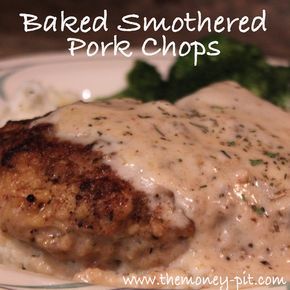 Pork Chops Baked, Smothered Pork, Smothered Pork Chops, Chop Recipes, Pork Dinner, Baked Pork Chops, Baked Pork, Pork Chop, Pork Chop Recipes