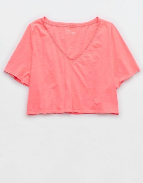 Aerie Cropped Beach T-Shirt Aerie Cropped Shirt, Free People T Shirt, Free People Shirts & Tops, Cute Aerie Clothes, Cute V Neck Shirts, Palm Tree Outfit, Cute Europe Outfits, New Hampshire Aesthetic Outfits, Aerie Tank Top