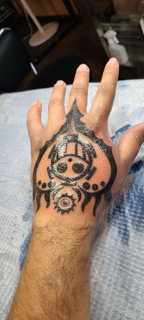 Trafalgar D. Water Law tattoo 
Got inked by @blkndrose @aspiredvisionstudio https://instagram.com/aspiredvisionstudio?utm_medium=copy_link Bleach Hand Tattoo, One Piece Trafalgar Law Tattoo, Trafalgar Law Hand Tattoo, Laws Tattoos One Piece, Anime Hand Tattoos For Guys, Law One Piece Tattoo Ideas, One Piece Hand Tattoo, Trafalgar Law Hands, Law Hand Tattoo