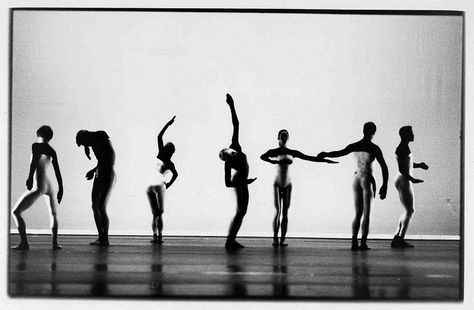 Beach Birds (1991), via Flickr.  Merce Cunningham Chinese Ballet, What Is Dance, Obama Portrait, Dancing Poses, Merce Cunningham, Dancing Drawings, Ballet Poses, Painting Series, Solo Photo